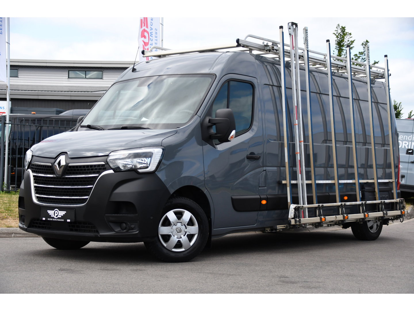 Renault Master T35 2.3 dCi 150 L3H2 Edition Glasresteel! Camera, Cruise, LED, Automaat, 150pk, multimedia, Leder, Trekhaak, Sensoren, Uniek! Glaswagen, Imperiaal, Glas resteel, Glas, Bouw