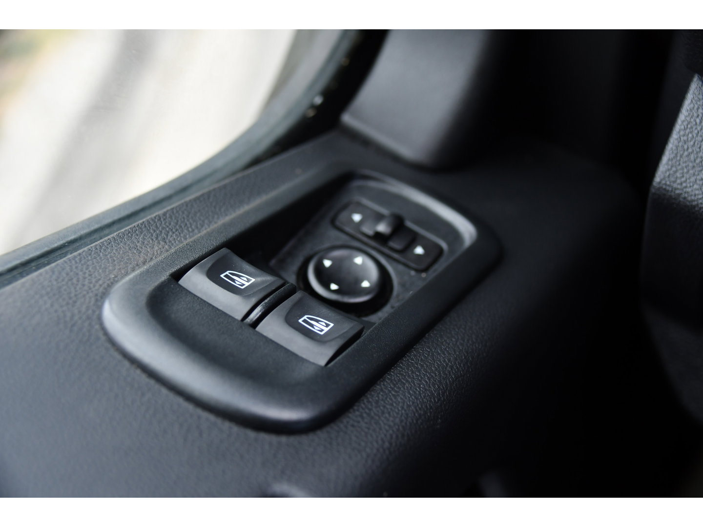 Renault Master T35 2.3 dCi 150 L3H2 Edition Glasresteel! Camera, Cruise, LED, Automaat, 150pk, multimedia, Leder, Trekhaak, Sensoren, Uniek! Glaswagen, Imperiaal, Glas resteel, Glas, Bouw