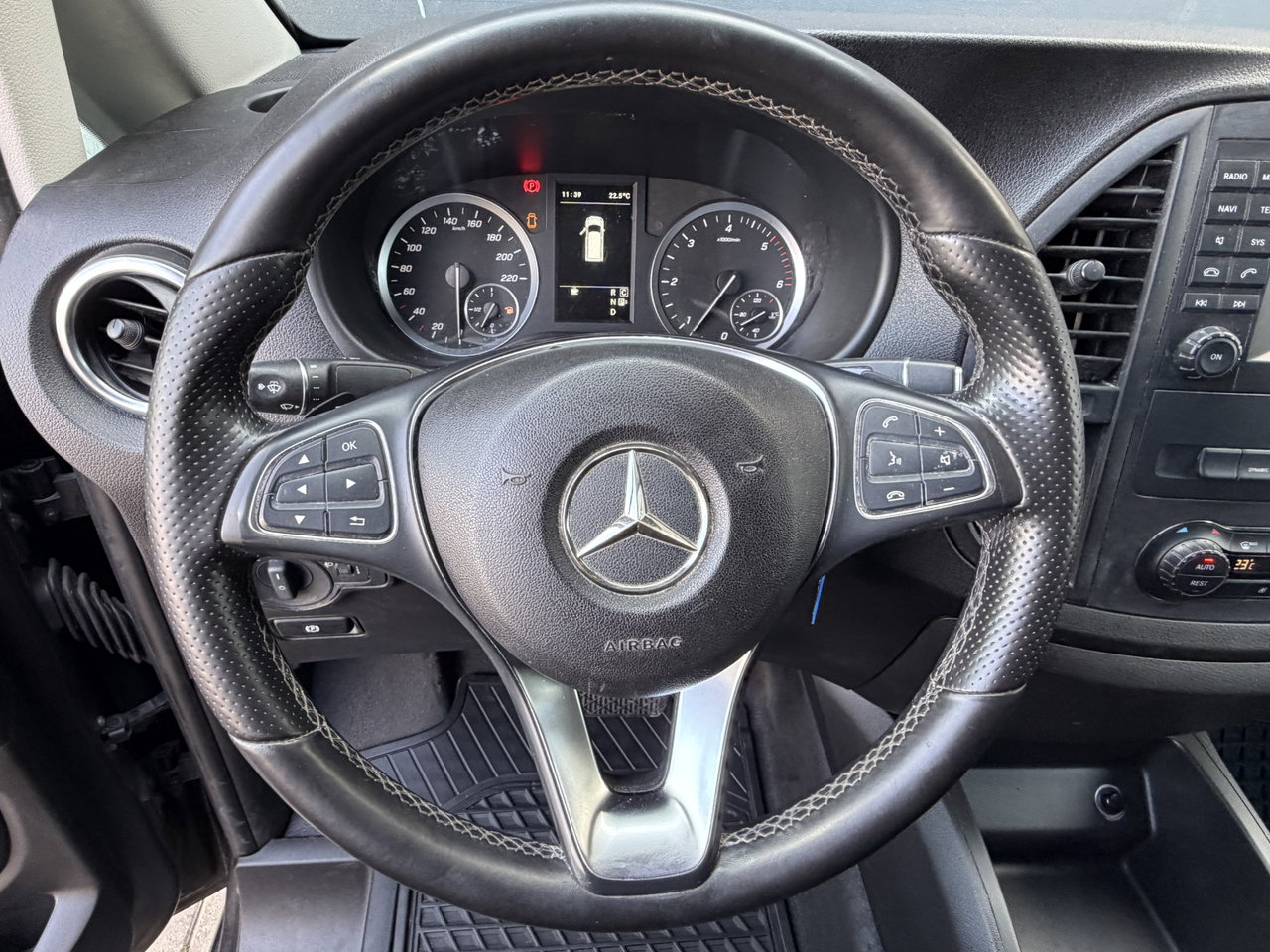 Mercedes-Benz Vito
