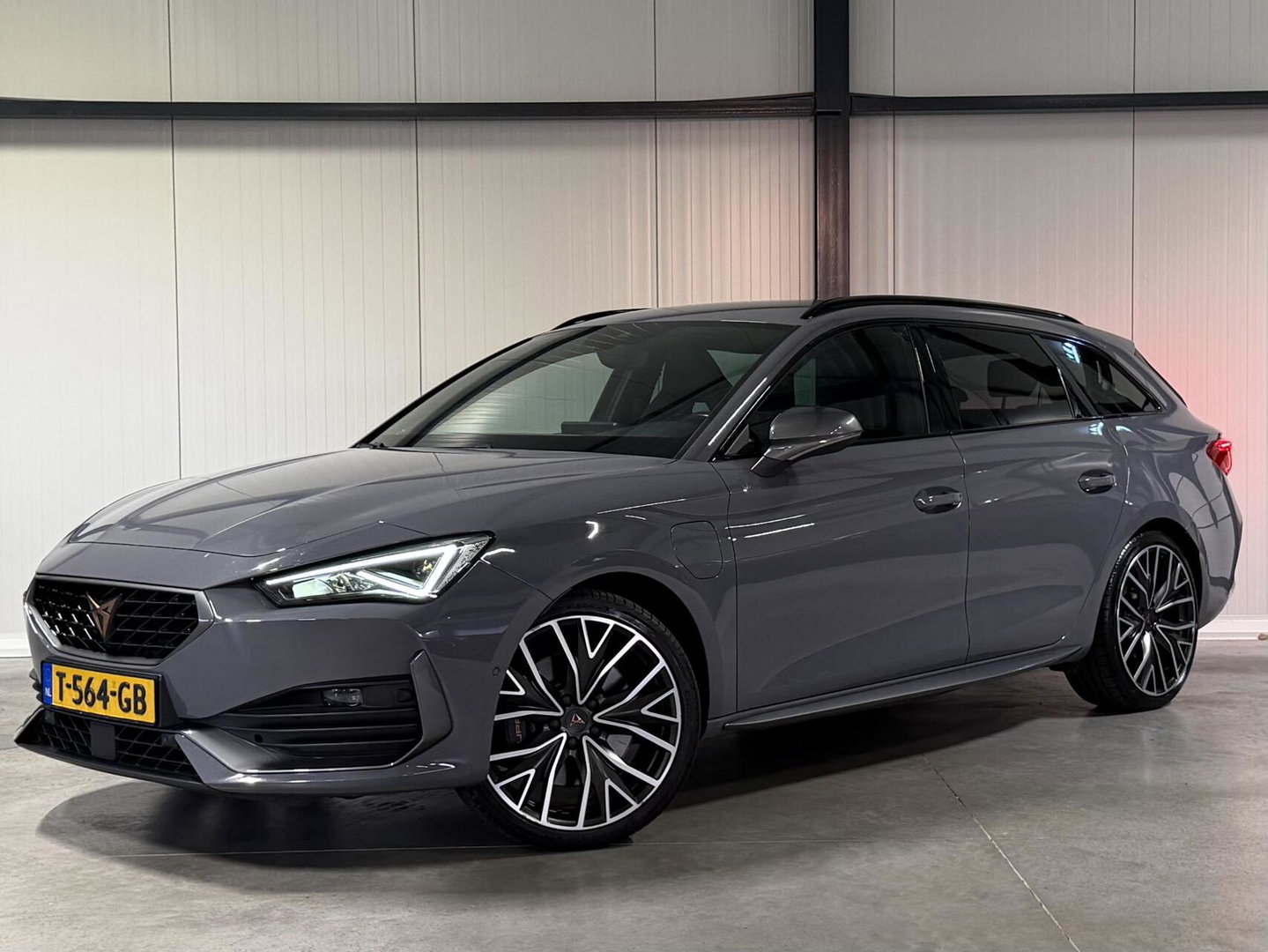 CUPRA Leon Sportstourer 1.4 e-Hybrid VZ Copper Trekhaak NAP