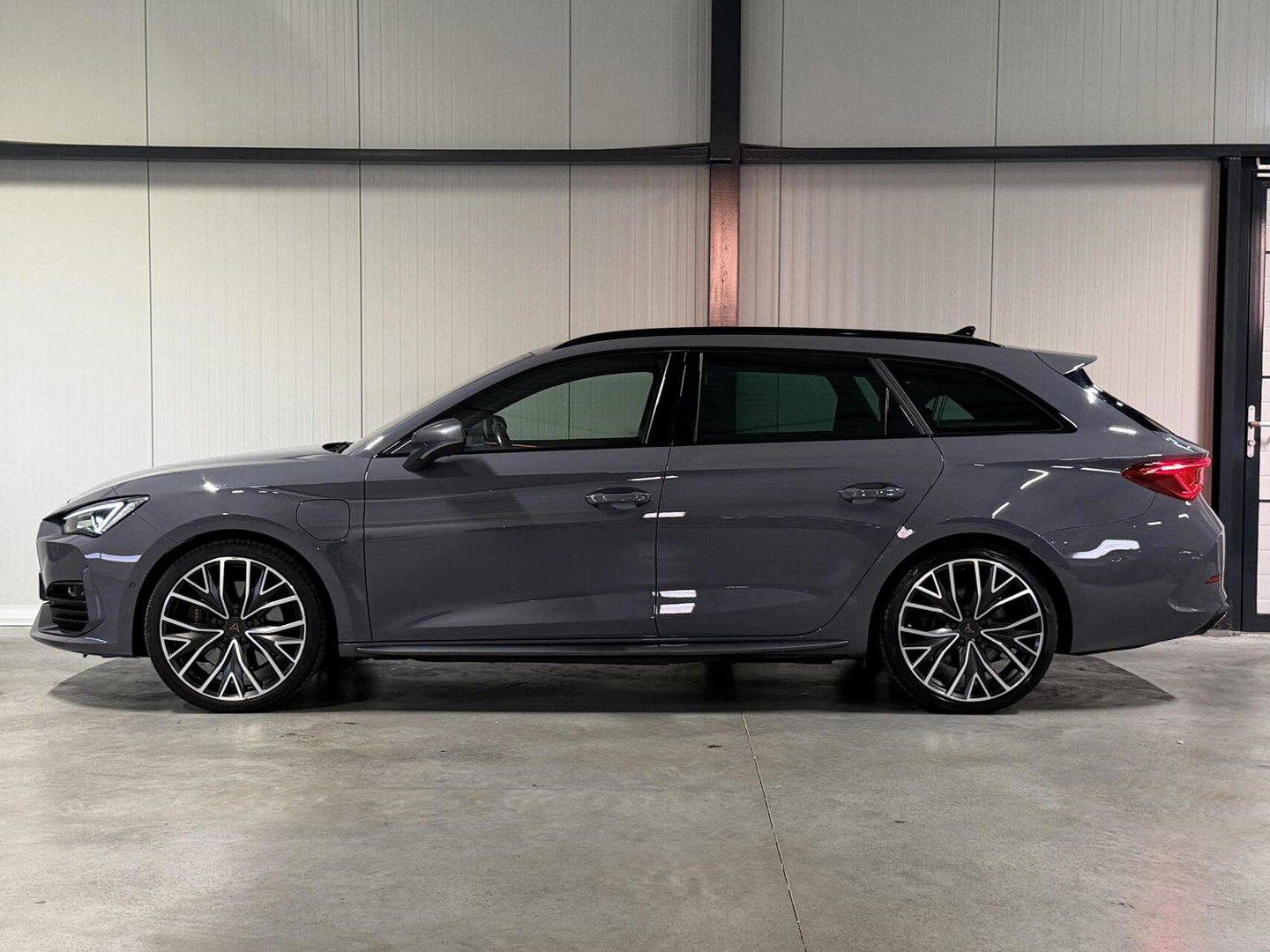 CUPRA Leon Sportstourer 1.4 e-Hybrid VZ Copper Trekhaak NAP