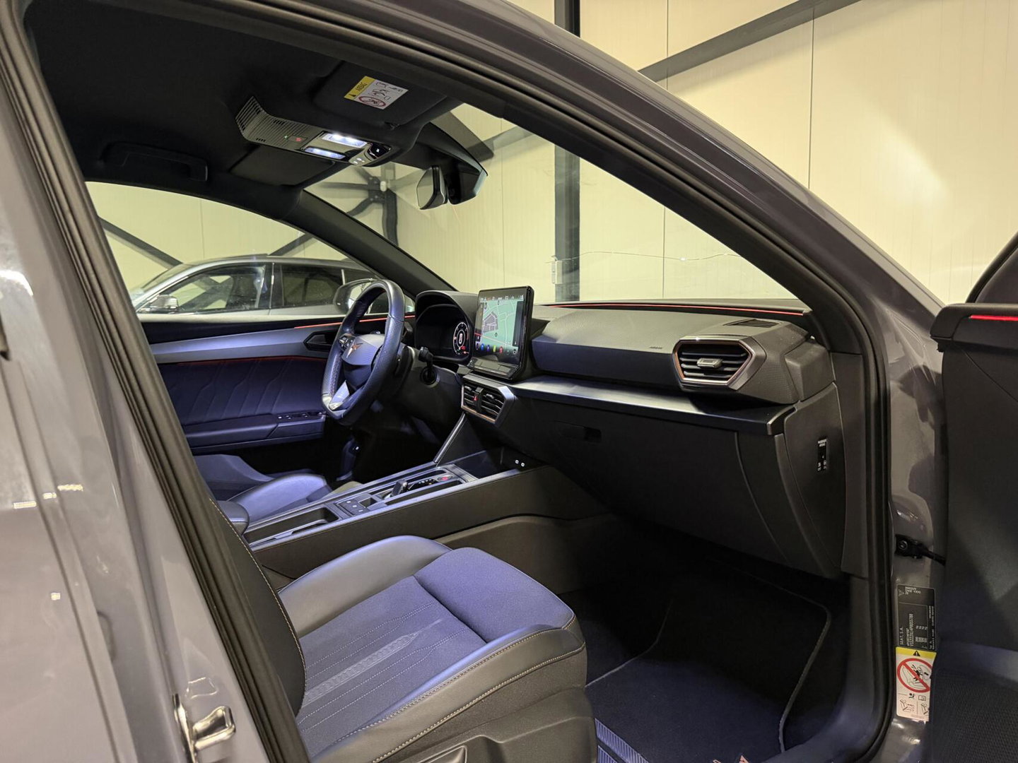 CUPRA Leon Sportstourer 1.4 e-Hybrid VZ Copper Trekhaak NAP