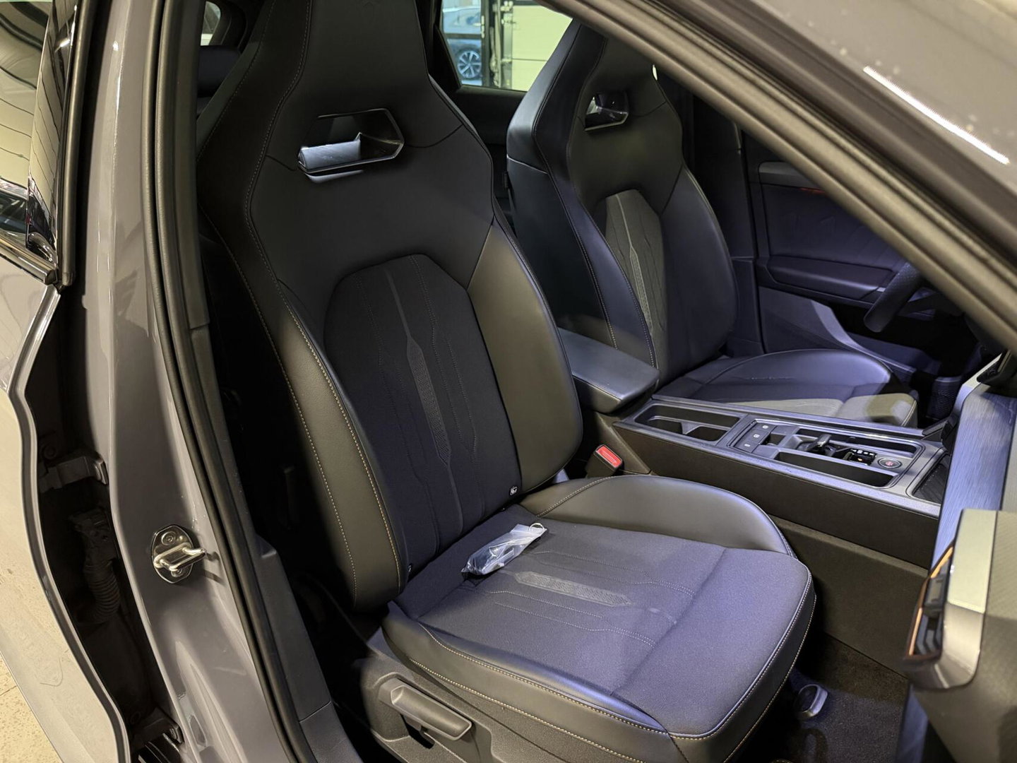 CUPRA Leon Sportstourer 1.4 e-Hybrid VZ Copper Trekhaak NAP