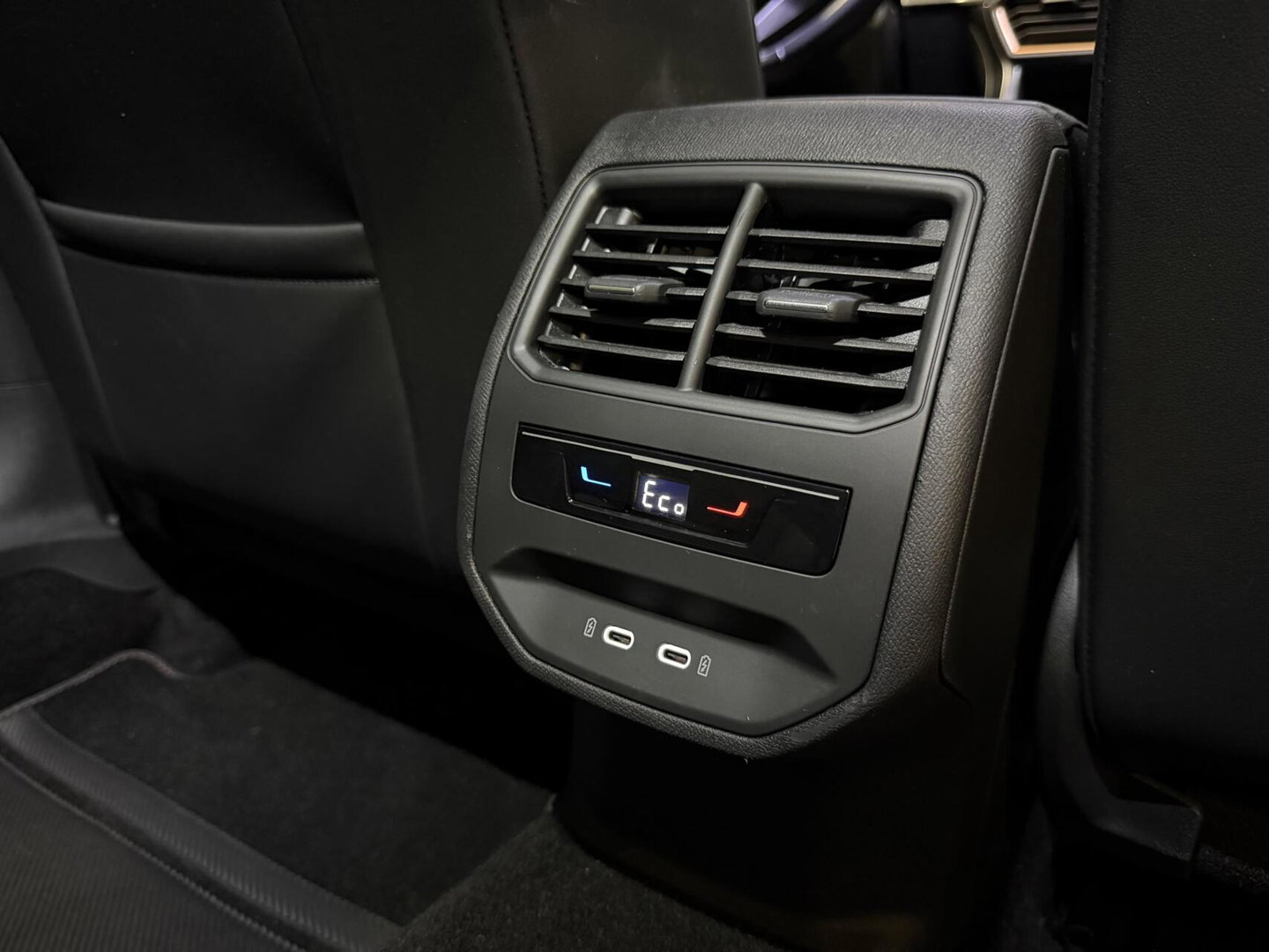 CUPRA Leon Sportstourer 1.4 e-Hybrid VZ Copper Trekhaak NAP