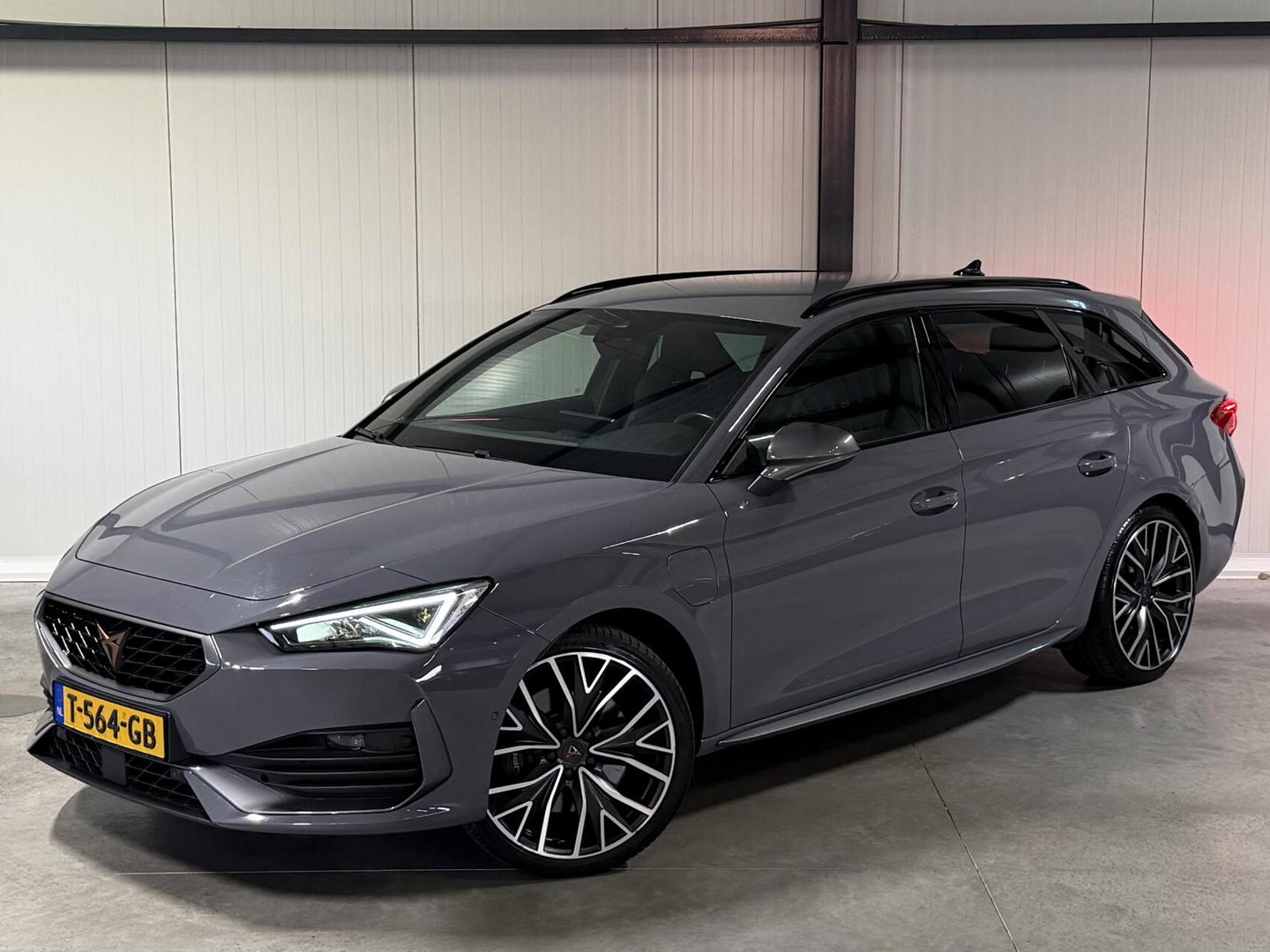 CUPRA Leon Sportstourer 1.4 e-Hybrid VZ Copper Trekhaak NAP