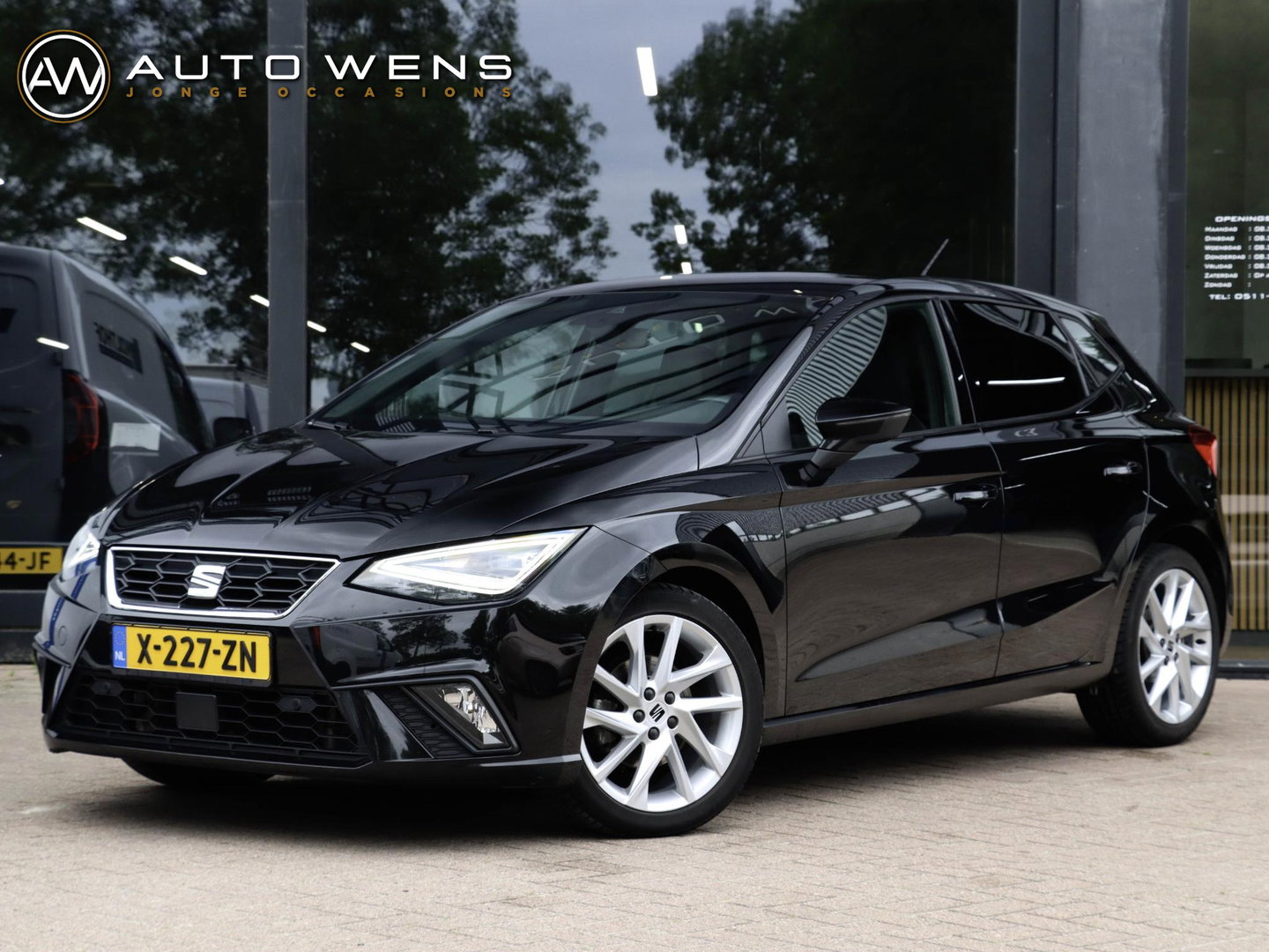 SEAT Ibiza 1.0 TSI FR 110PK DSG LED Camera Clima Stoelverw ACC