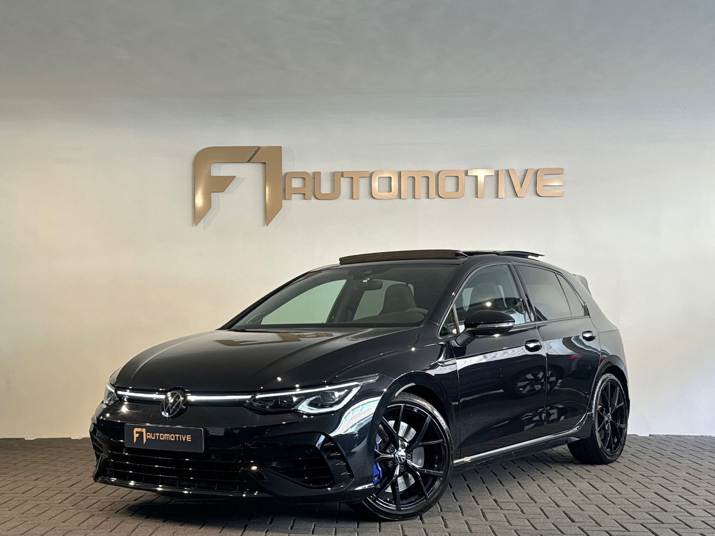 Volkswagen Golf 2.0 TSI R 4M Performance Pano|H/K|Akrapovic