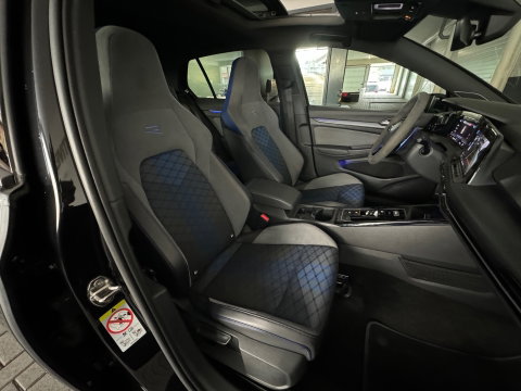 Volkswagen Golf 2.0 TSI R 4M Performance Pano|H/K|Akrapovic