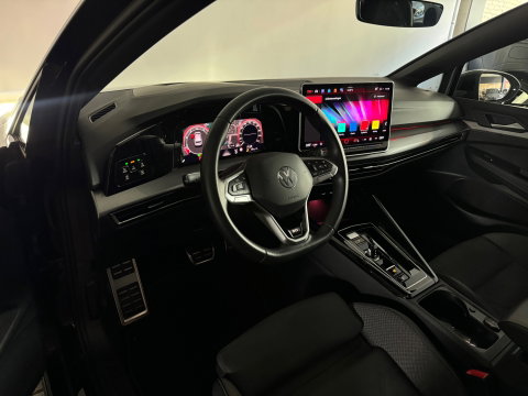 Volkswagen Golf 1.5 eTSI R-Line Edition Pano|Sfeer|IQ|HuD