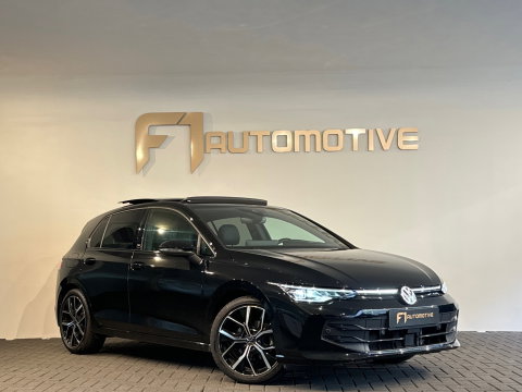 Volkswagen Golf 1.5 eTSI R-Line Edition Pano|Sfeer|IQ|HuD