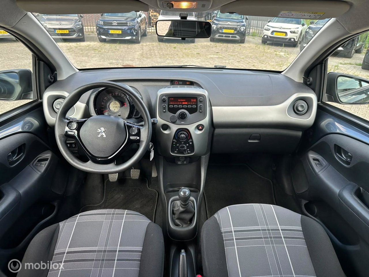 Peugeot 108