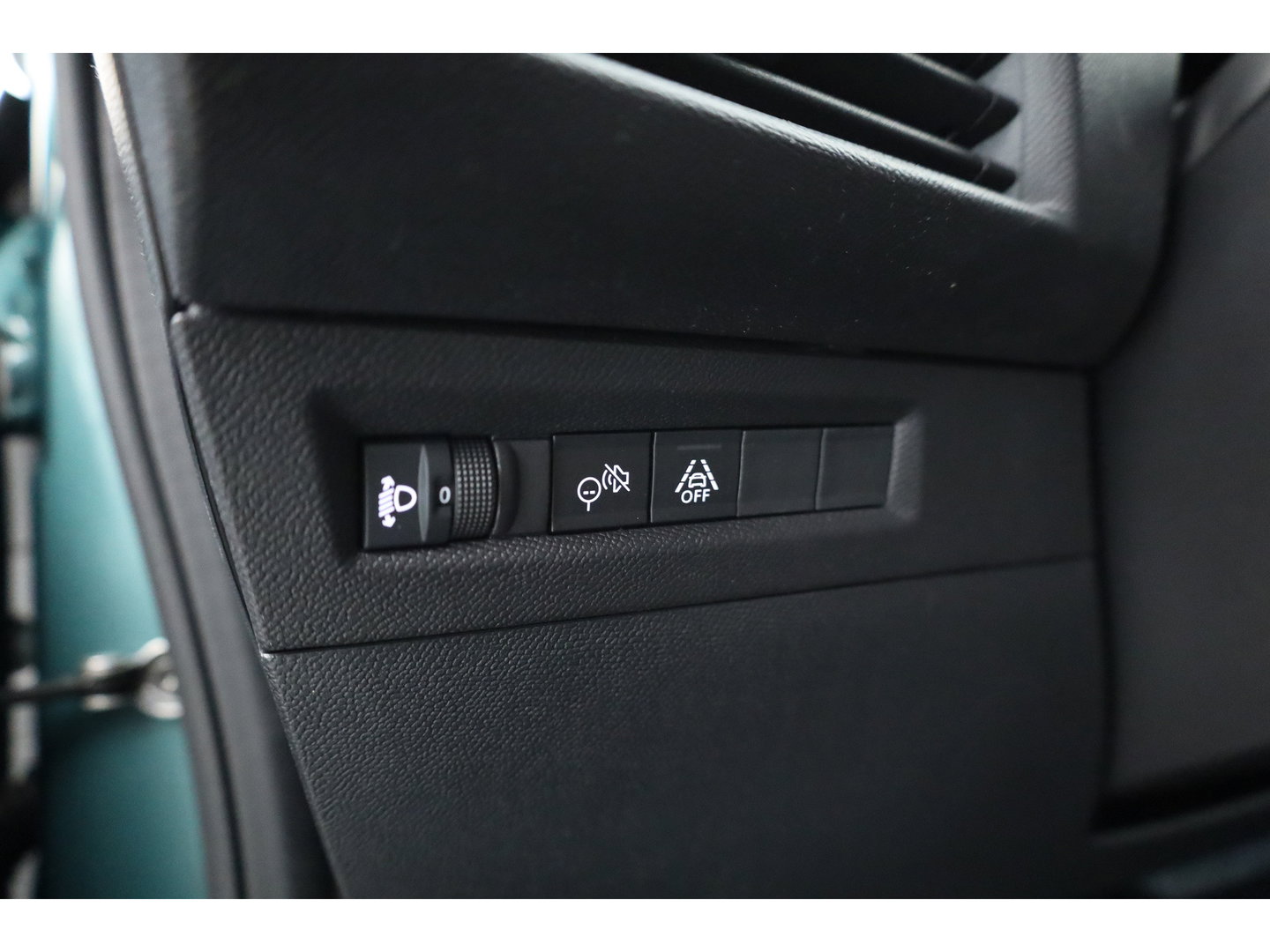 Opel Frontera 1.2 Turbo Hybrid GS 7p. | Camera | Stoel- Stuurverw. | NAV + CarPlay | Cruise Ctrl. | LED | Clima