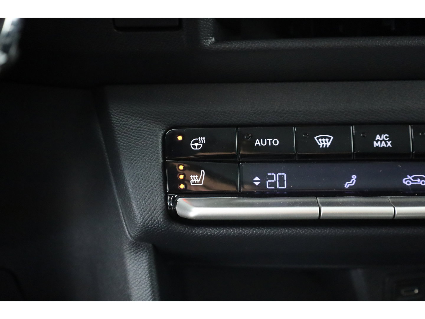 Opel Frontera 1.2 Turbo Hybrid GS 7p. | Camera | Stoel- Stuurverw. | NAV + CarPlay | Cruise Ctrl. | LED | Clima