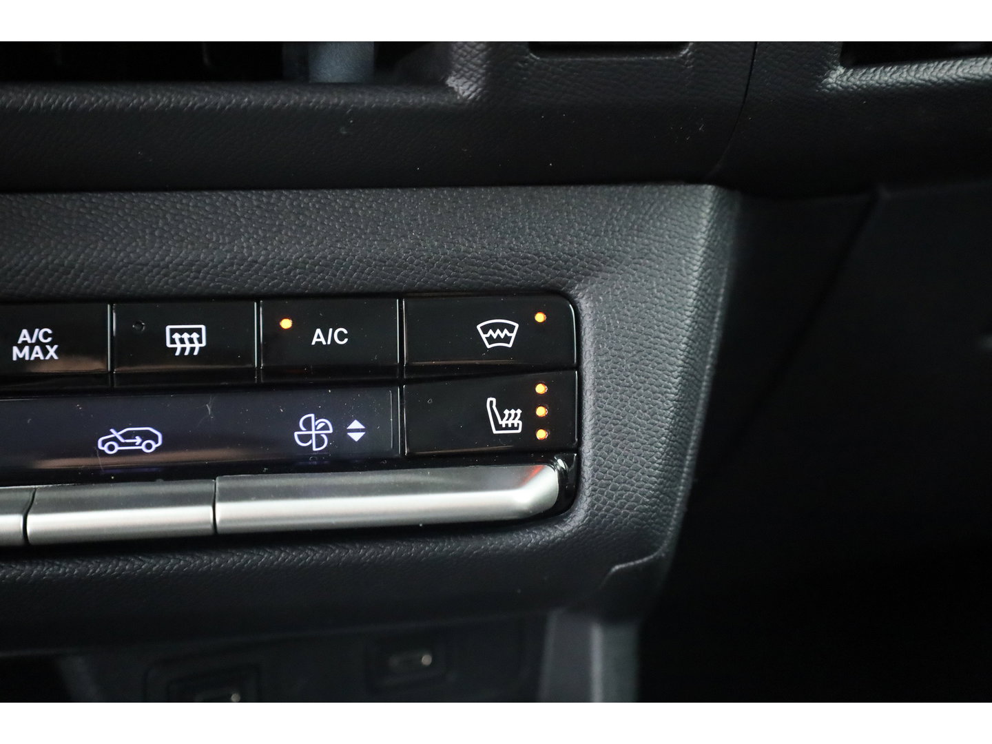 Opel Frontera 1.2 Turbo Hybrid GS 7p. | Camera | Stoel- Stuurverw. | NAV + CarPlay | Cruise Ctrl. | LED | Clima