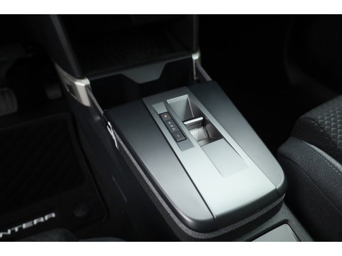 Opel Frontera 1.2 Turbo Hybrid GS 7p. | Camera | Stoel- Stuurverw. | NAV + CarPlay | Cruise Ctrl. | LED | Clima