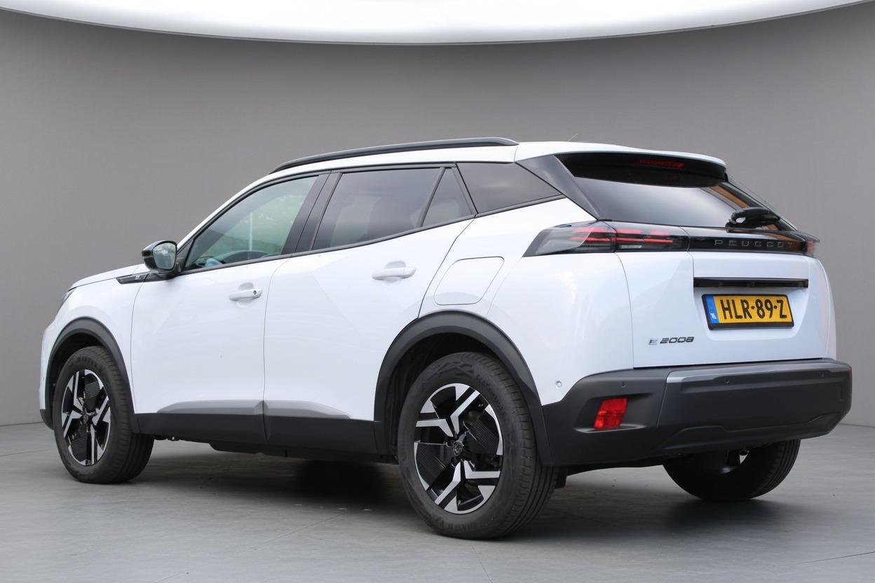Peugeot e-2008
