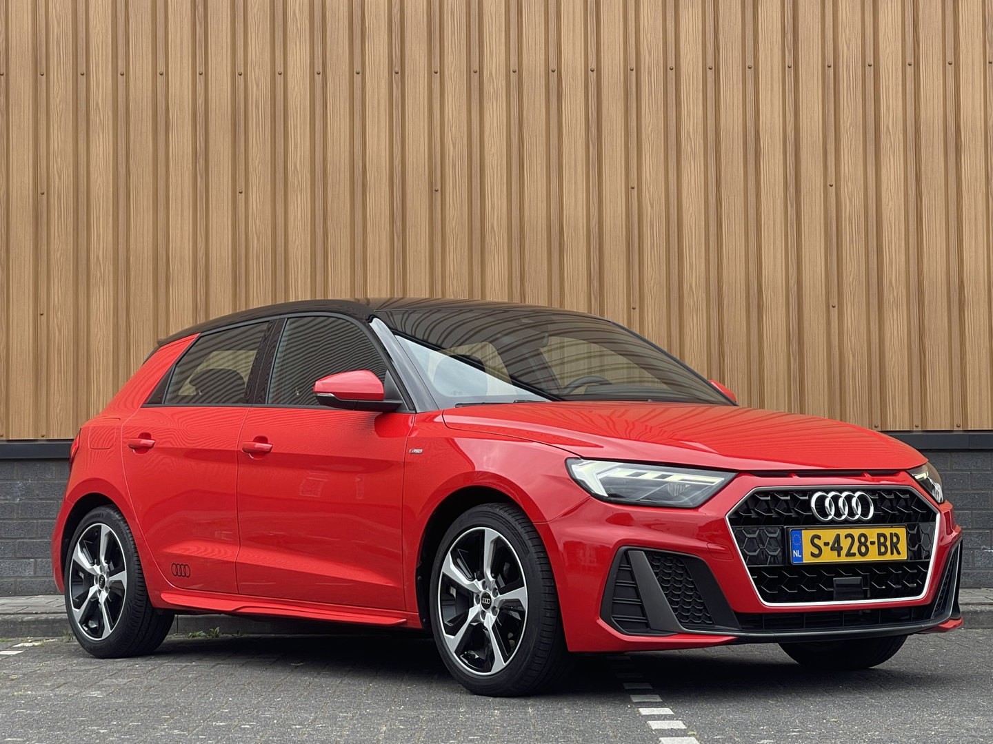 Audi A1 Sportback 25 TFSI S edition | Apple Carplay | Airconditioning | Lane Assist | Cruise Control | Front Assist |