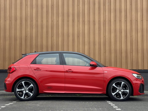 Audi A1 Sportback 25 TFSI S edition | Apple Carplay | Airconditioning | Lane Assist | Cruise Control | Front Assist |