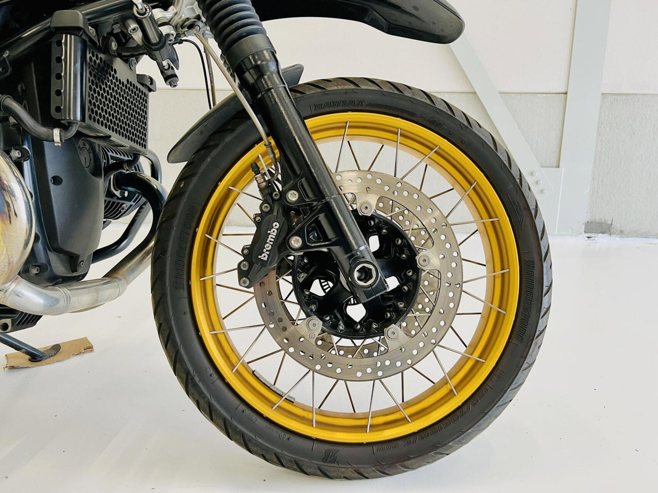 BMW R nineT