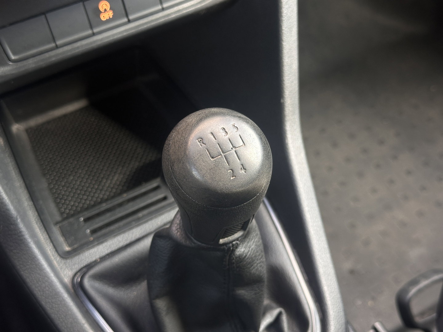 Volkswagen Caddy Maxi 2.0 TDI L2H1 BMT Highline | Cruise Control | Euro 6 | Parkeersensoren Achter | Bluetooth | Omvormer | Trekhaak | Airconditioning |