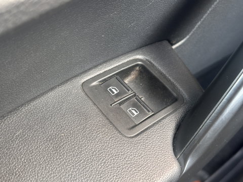 Volkswagen Caddy Maxi 2.0 TDI L2H1 BMT Highline | Cruise Control | Euro 6 | Parkeersensoren Achter | Bluetooth | Omvormer | Trekhaak | Airconditioning |