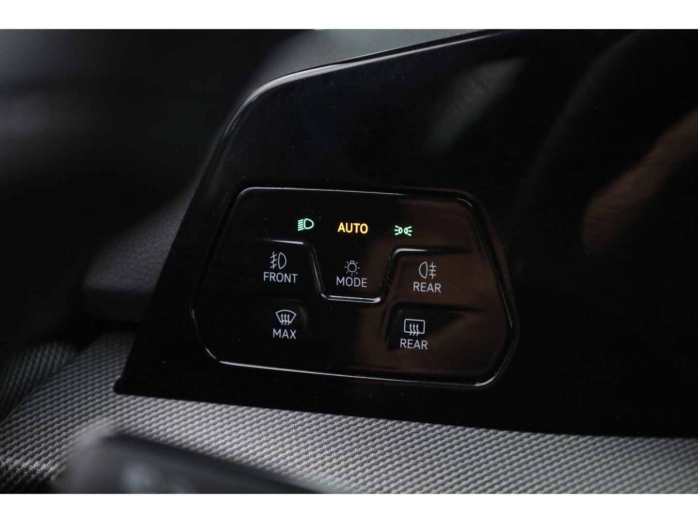 Volkswagen Golf 1.5 eHybrid GTE | 360cam | Adapt. Cruise | 18'' | IQ. Light | Stoel- Stuurverw. | Apple CarPlay