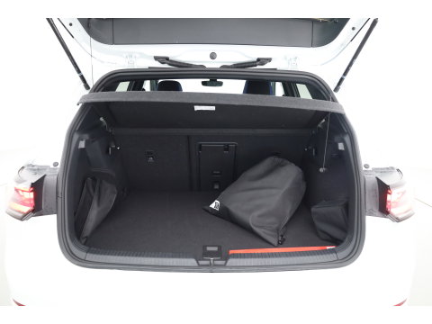 Volkswagen Golf 1.5 eHybrid GTE | 360cam | Adapt. Cruise | 18'' | IQ. Light | Stoel- Stuurverw. | Apple CarPlay