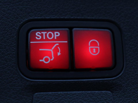 Mercedes-Benz CLA-Klasse Shooting Brake 250 e AMG Line | SOH 92.9% | Trekhaak | Leder | Camera | Carplay | Park assist | Cruise control | Sfeerverlichting | Stoelverwarming | Full LED | Climate control |