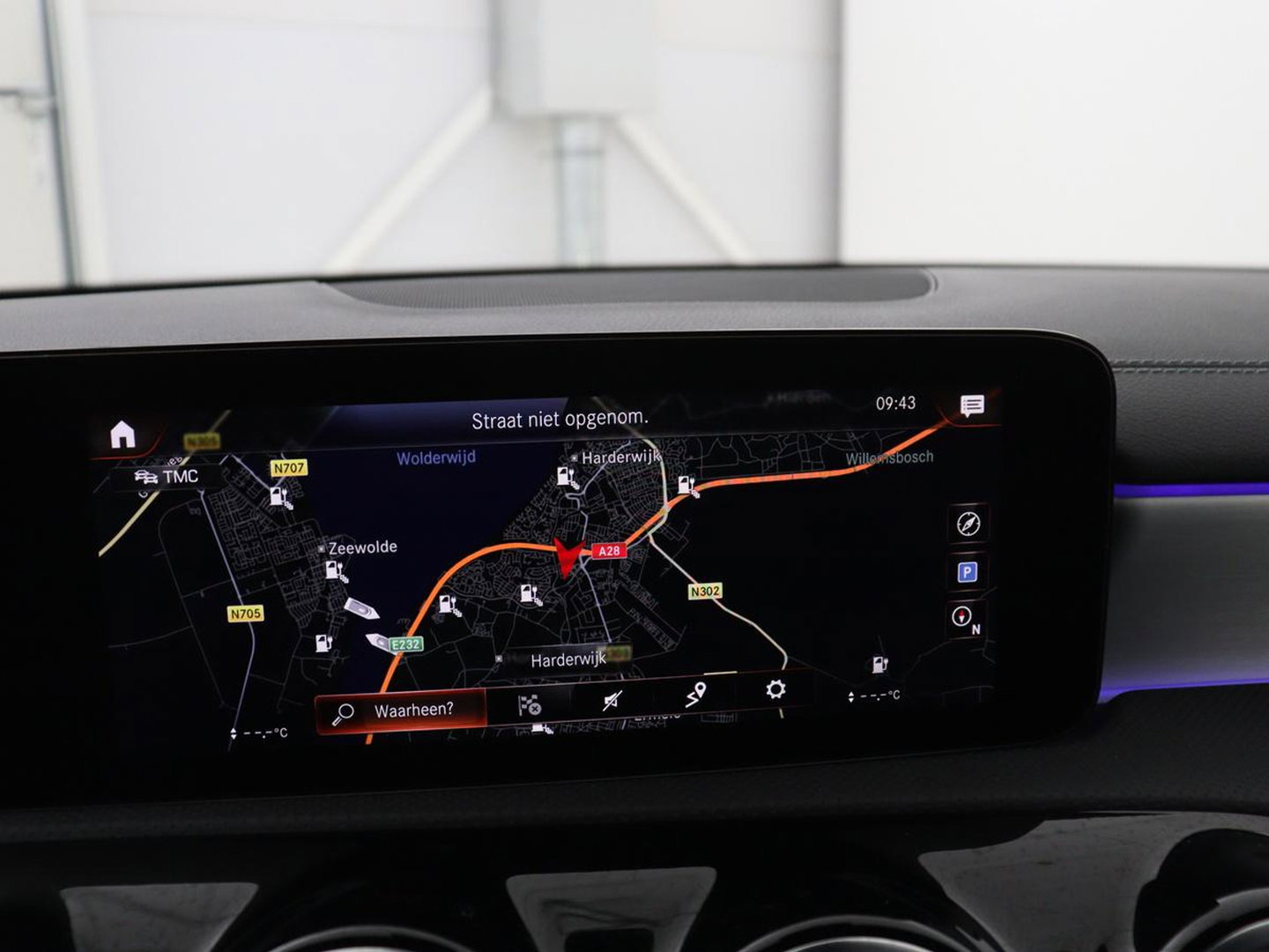 Mercedes-Benz CLA-Klasse Shooting Brake 250 e AMG Line | SOH 92.9% | Trekhaak | Leder | Camera | Carplay | Park assist | Cruise control | Sfeerverlichting | Stoelverwarming | Full LED | Climate control |