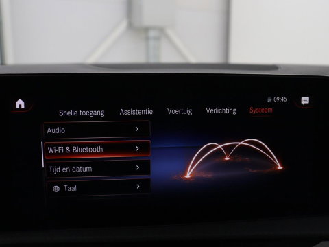 Mercedes-Benz CLA-Klasse Shooting Brake 250 e AMG Line | SOH 92.9% | Trekhaak | Leder | Camera | Carplay | Park assist | Cruise control | Sfeerverlichting | Stoelverwarming | Full LED | Climate control |