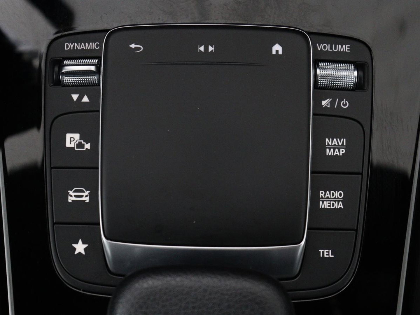 Mercedes-Benz CLA-Klasse Shooting Brake 250 e AMG Line | SOH 92.9% | Trekhaak | Leder | Camera | Carplay | Park assist | Cruise control | Sfeerverlichting | Stoelverwarming | Full LED | Climate control |