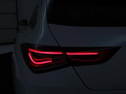 Mercedes-Benz CLA-Klasse Shooting Brake 250 e AMG Line | SOH 92.9% | Trekhaak | Leder | Camera | Carplay | Park assist | Cruise control | Sfeerverlichting | Stoelverwarming | Full LED | Climate control |