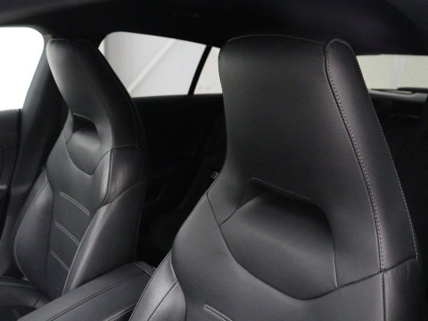 Mercedes-Benz CLA-Klasse Shooting Brake 250 e AMG Line | SOH 92.9% | Trekhaak | Leder | Camera | Carplay | Park assist | Cruise control | Sfeerverlichting | Stoelverwarming | Full LED | Climate control |