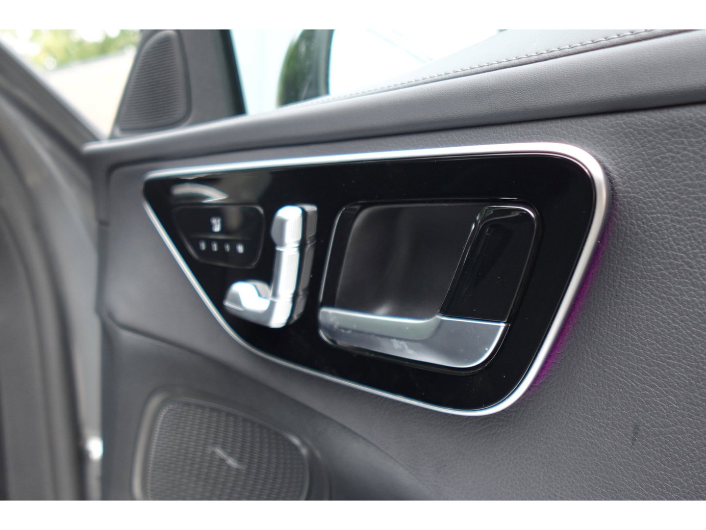 Mercedes-Benz C-Klasse 300 e AMG MEMORY HUD PANO VOL'