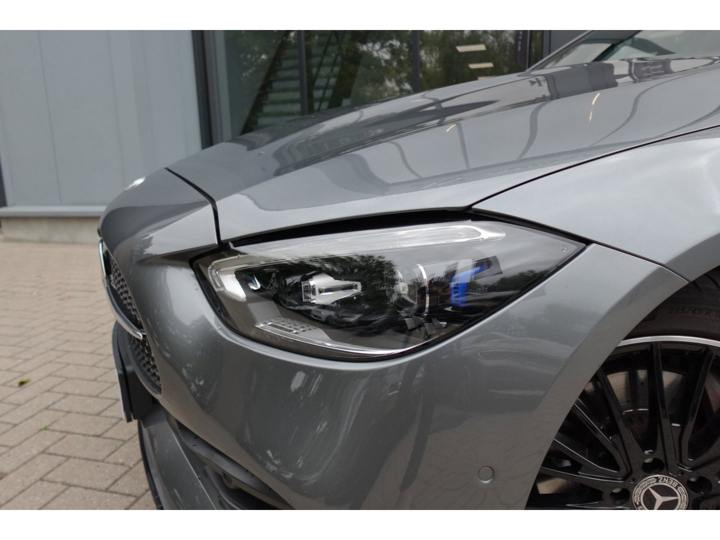 Mercedes-Benz C-Klasse 300 e AMG MEMORY HUD PANO VOL'