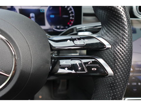 Mercedes-Benz C-Klasse 300 e AMG MEMORY HUD PANO VOL'