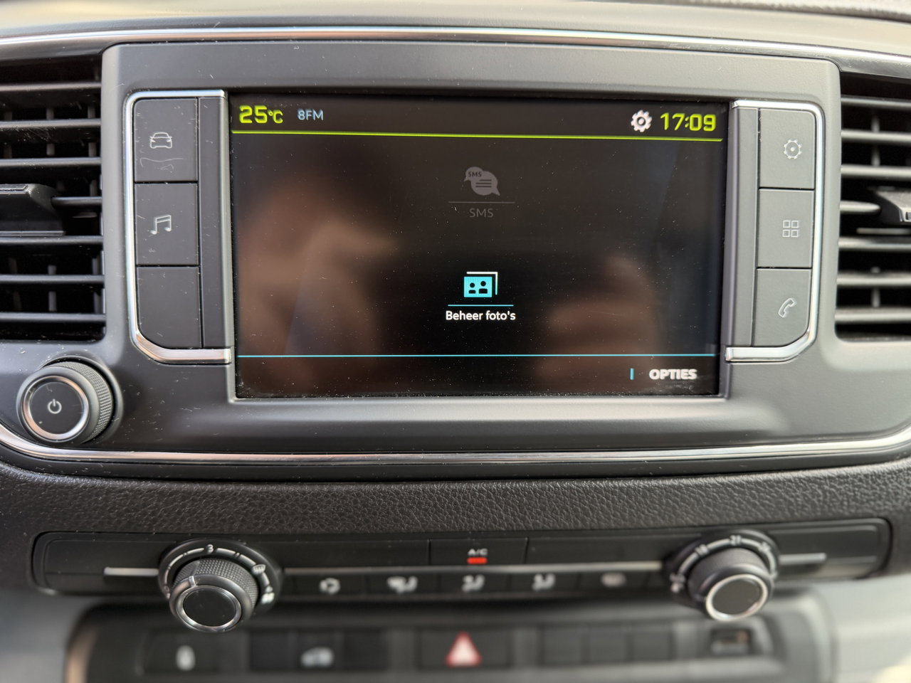 Peugeot e-Expert