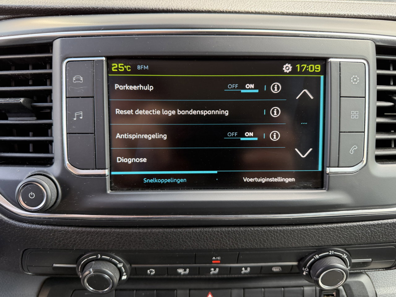 Peugeot e-Expert