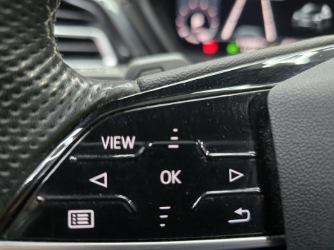Audi Q4 e-tron 50 quattro S edition 77 kWh S Line Pano sonos HUD Leder Matrix Led LM