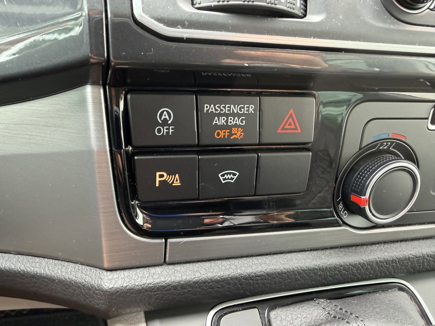 Volkswagen Transporter 2.0 TDI 150pk DSG automaat L2H1 DC 5 persoons Highline / vaste prijs rijklaar € 32.950 ex btw / lease vanaf € 538 / leer / cruise / airco / trekhaak 2500 kg / navigatie / euro 6 / bpm vrij !