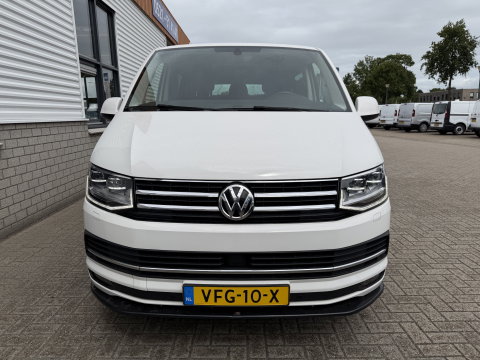 Volkswagen Transporter 2.0 TDI 150pk DSG automaat L2H1 DC 5 persoons Highline / vaste prijs rijklaar € 32.950 ex btw / lease vanaf € 538 / leer / cruise / airco / trekhaak 2500 kg / navigatie / euro 6 / bpm vrij !