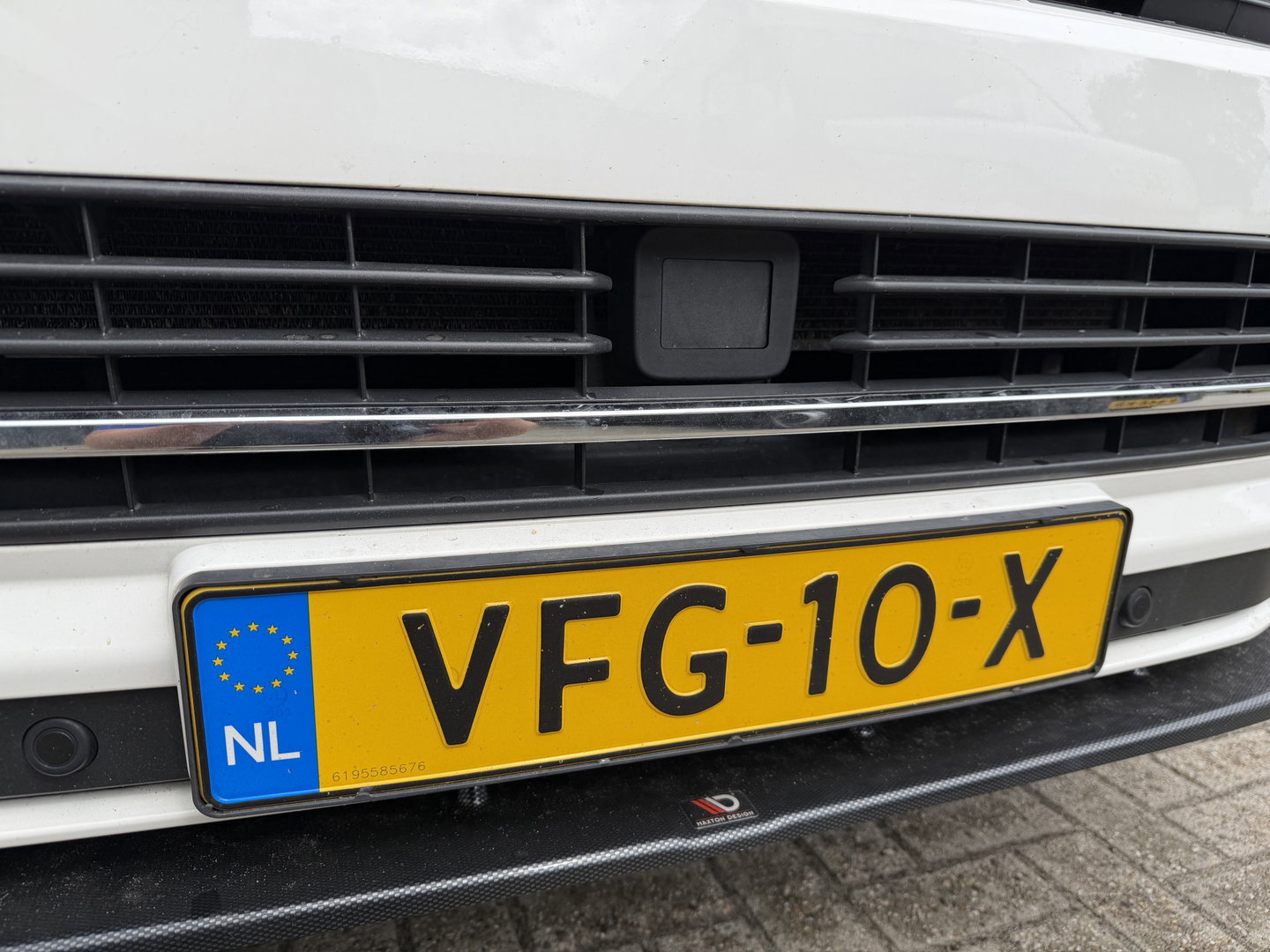 Volkswagen Transporter 2.0 TDI 150pk DSG automaat L2H1 DC 5 persoons Highline / vaste prijs rijklaar € 32.950 ex btw / lease vanaf € 538 / leer / cruise / airco / trekhaak 2500 kg / navigatie / euro 6 / bpm vrij !