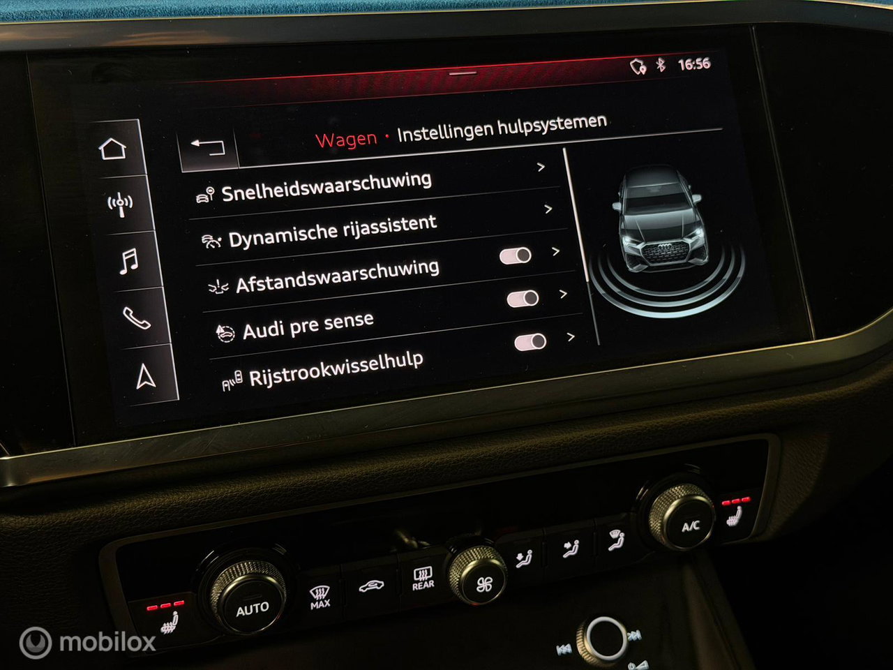Audi RSQ3