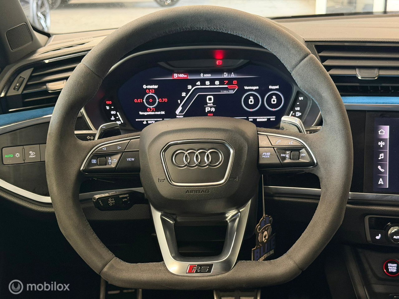 Audi RSQ3