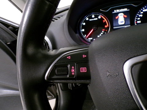Audi A3 Sportback 1.2 TFSI S-Line Adrenalin "Origineel NL!" Xenon-LED Parkeersensoren Bluetooth Navigatie 18"Velgen Nieuwe-APK