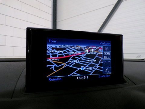 Audi A3 Sportback 1.2 TFSI S-Line Adrenalin "Origineel NL!" Xenon-LED Parkeersensoren Bluetooth Navigatie 18"Velgen Nieuwe-APK