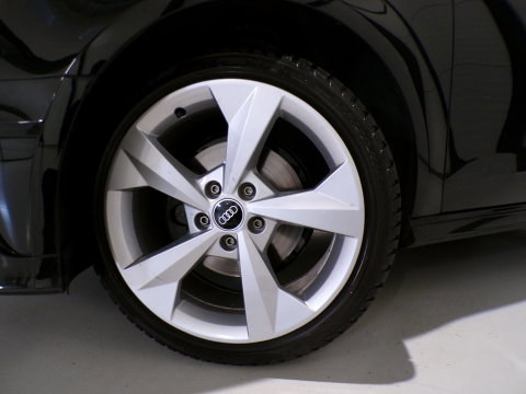 Audi A3 Sportback 1.2 TFSI S-Line Adrenalin "Origineel NL!" Xenon-LED Parkeersensoren Bluetooth Navigatie 18"Velgen Nieuwe-APK