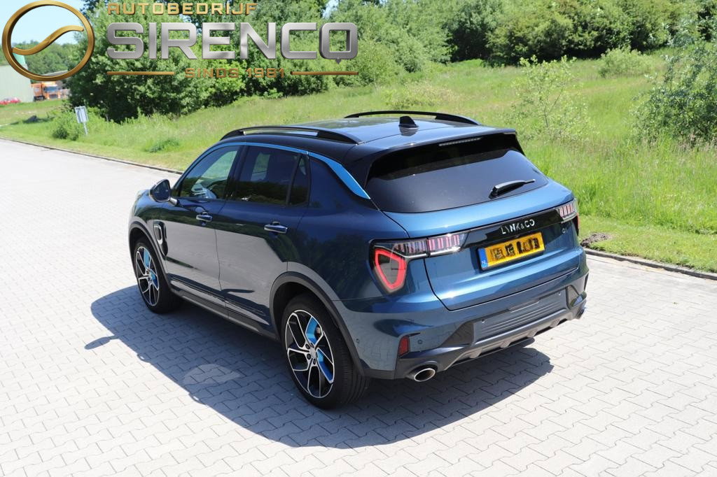 Lynk & Co 01
