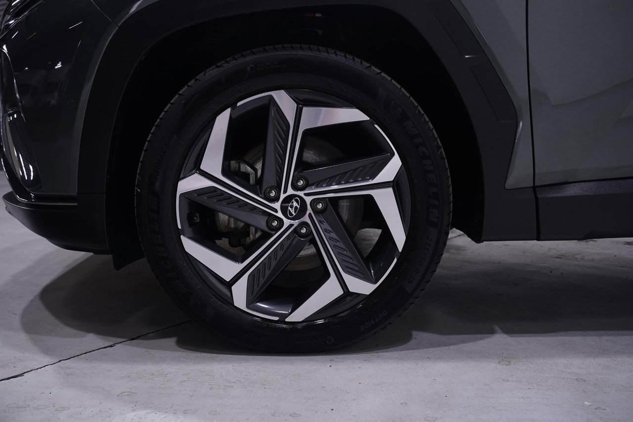 Hyundai Tucson Hybrid