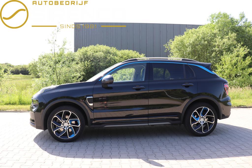 Lynk & Co 01